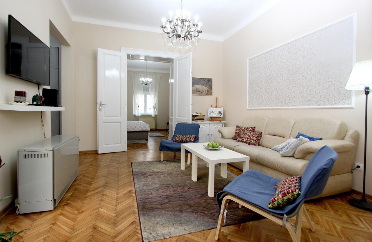 City Center Apartment Mika Beograd Eksteriør billede