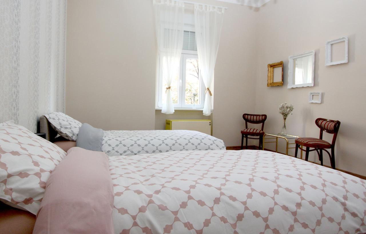 City Center Apartment Mika Beograd Eksteriør billede