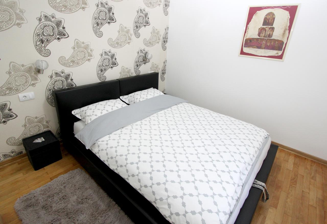 City Center Apartment Mika Beograd Eksteriør billede